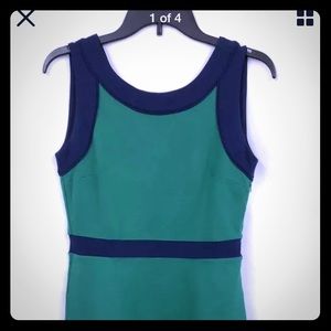 Lands’ End green and navy dress 👗